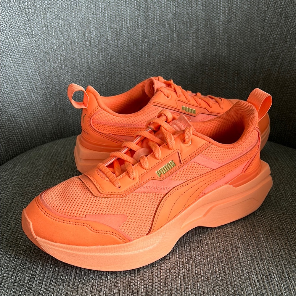 Puma Women's Orange Sneakers